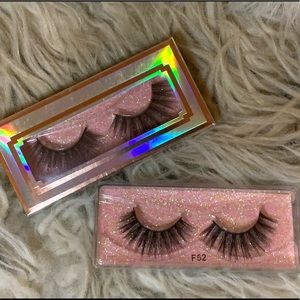 Mink Lashes “Paige”